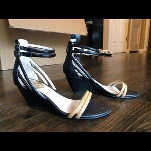 Vince Camuto Wynter Black Wedges